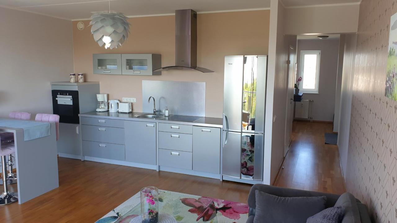 Seaview Apartment Parnawa Zewnętrze zdjęcie
