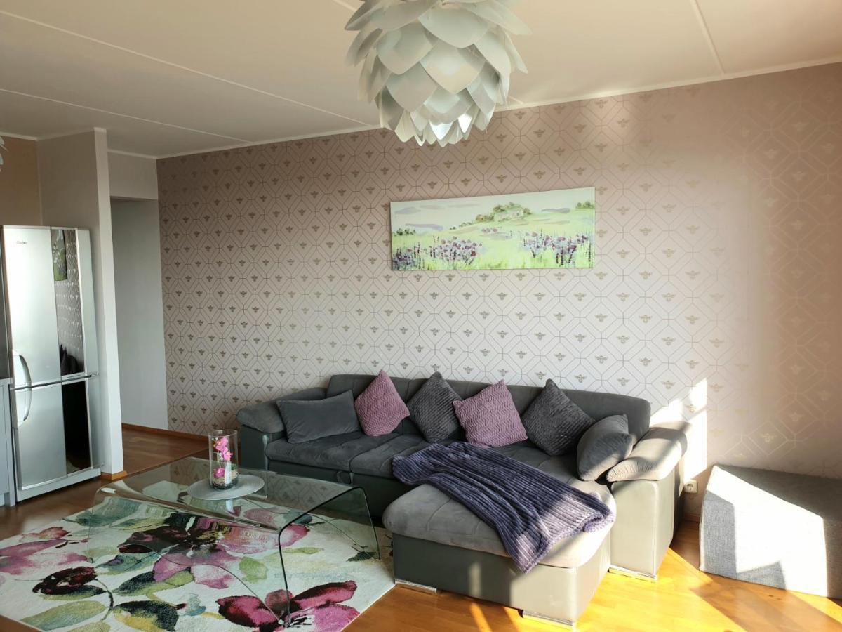 Seaview Apartment Parnawa Zewnętrze zdjęcie